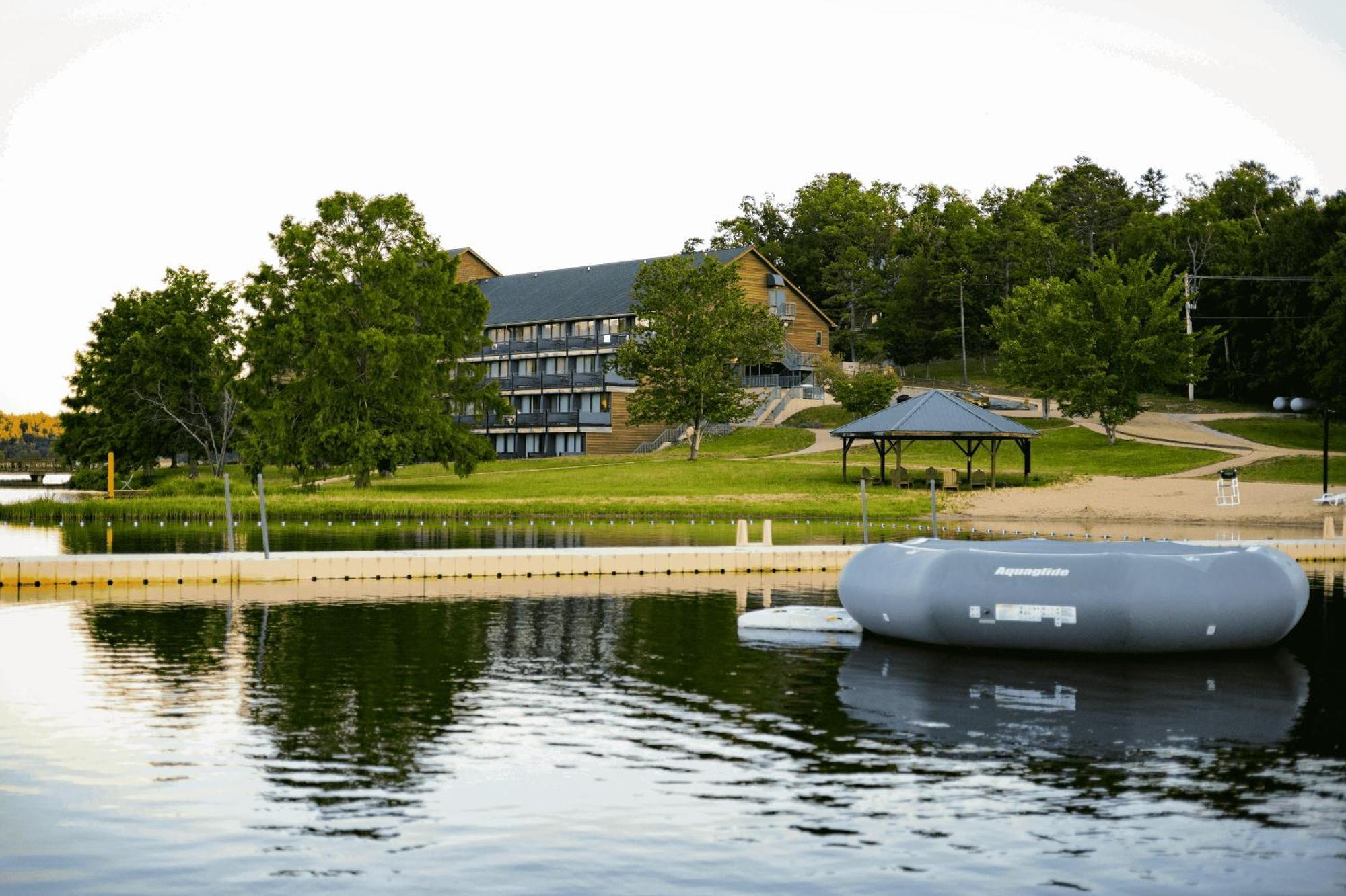 Ymca Trout Lodge Potosi Buitenkant foto
